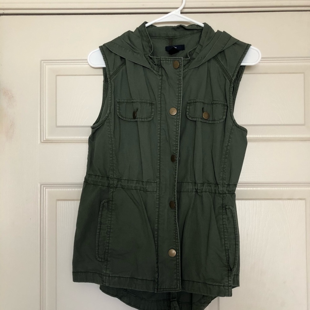 Gap Utility Vest